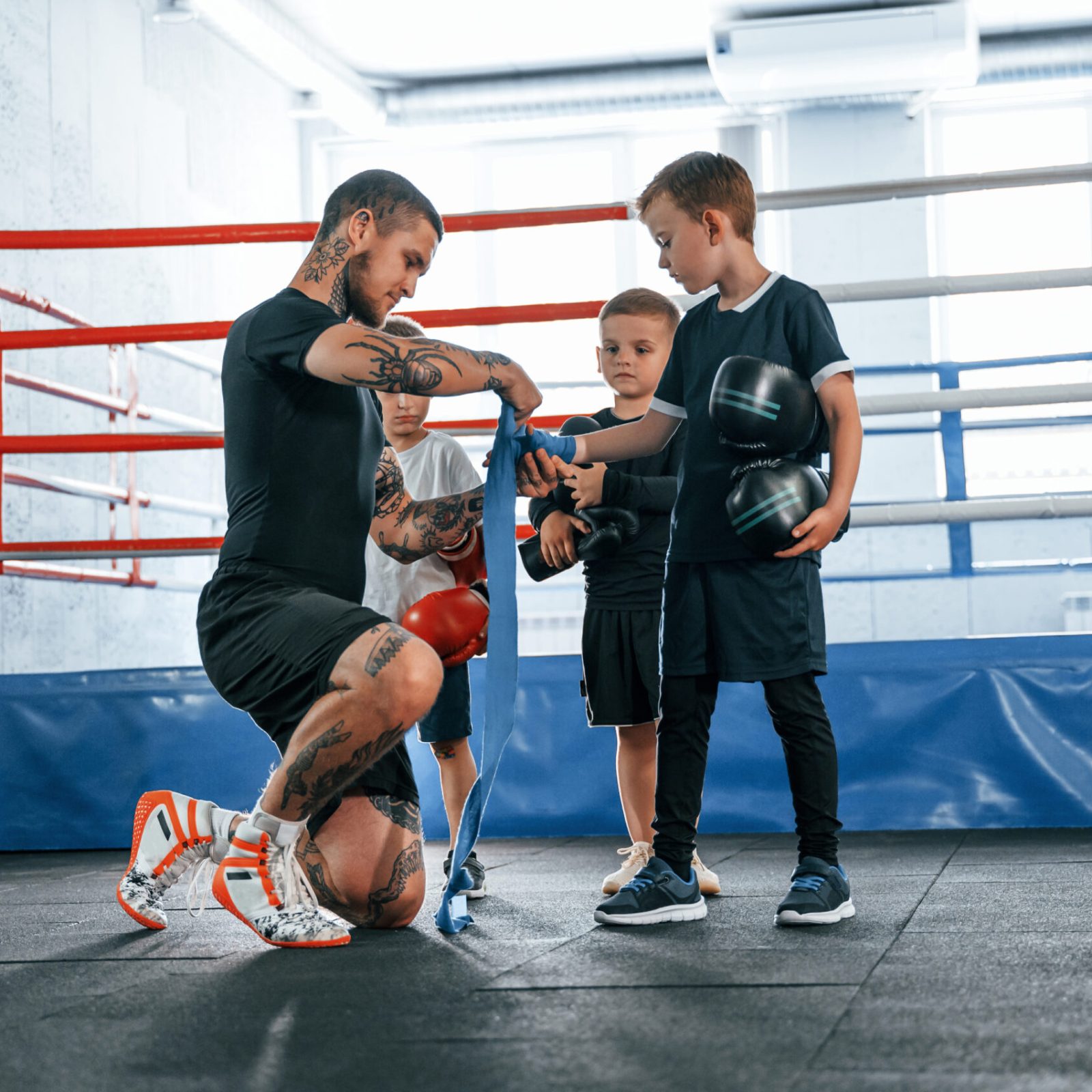 corsi kickboxing e pugilato bambini milano